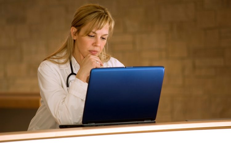 Quais funcionalidades podem transformar o seu software médico na ferramenta ideal