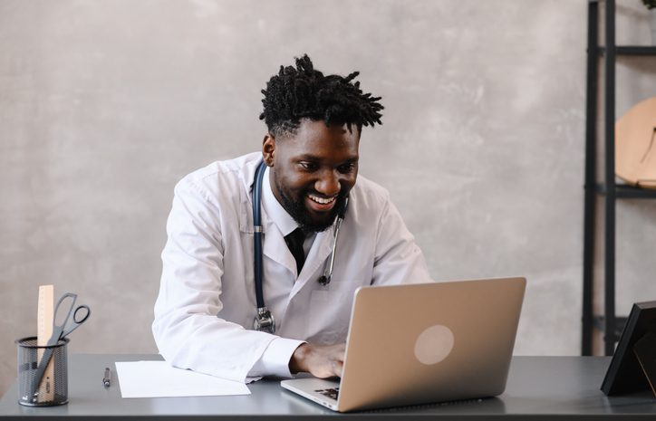 Como funciona a tela de pacientes e os filtros inteligentes do iMedicina